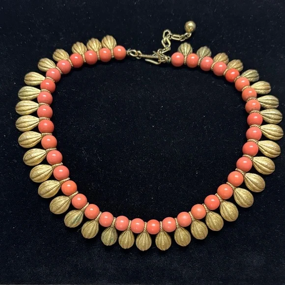 Trifari Gold and Coral Necklace - Picture 4 of 8